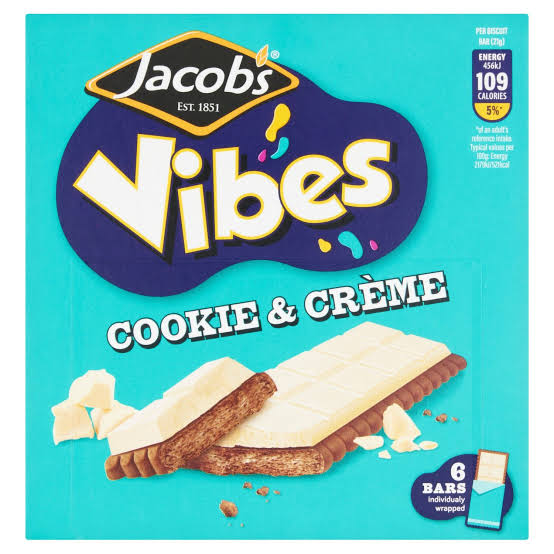 Jacobs Vibes Cookie N Crème Biscuits 126Gm